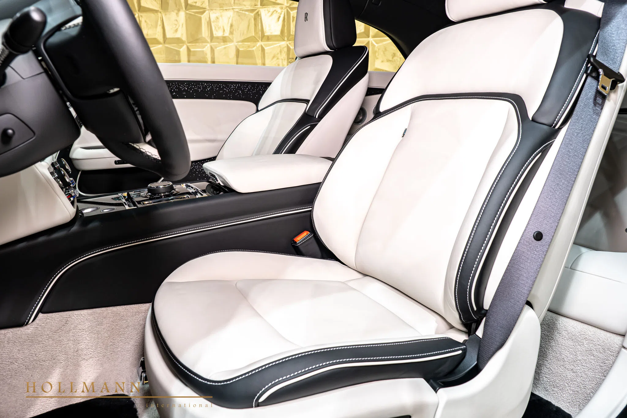2024 Rolls-Royce Spectre BY NOVITEC interior, seats, Seashell & Black