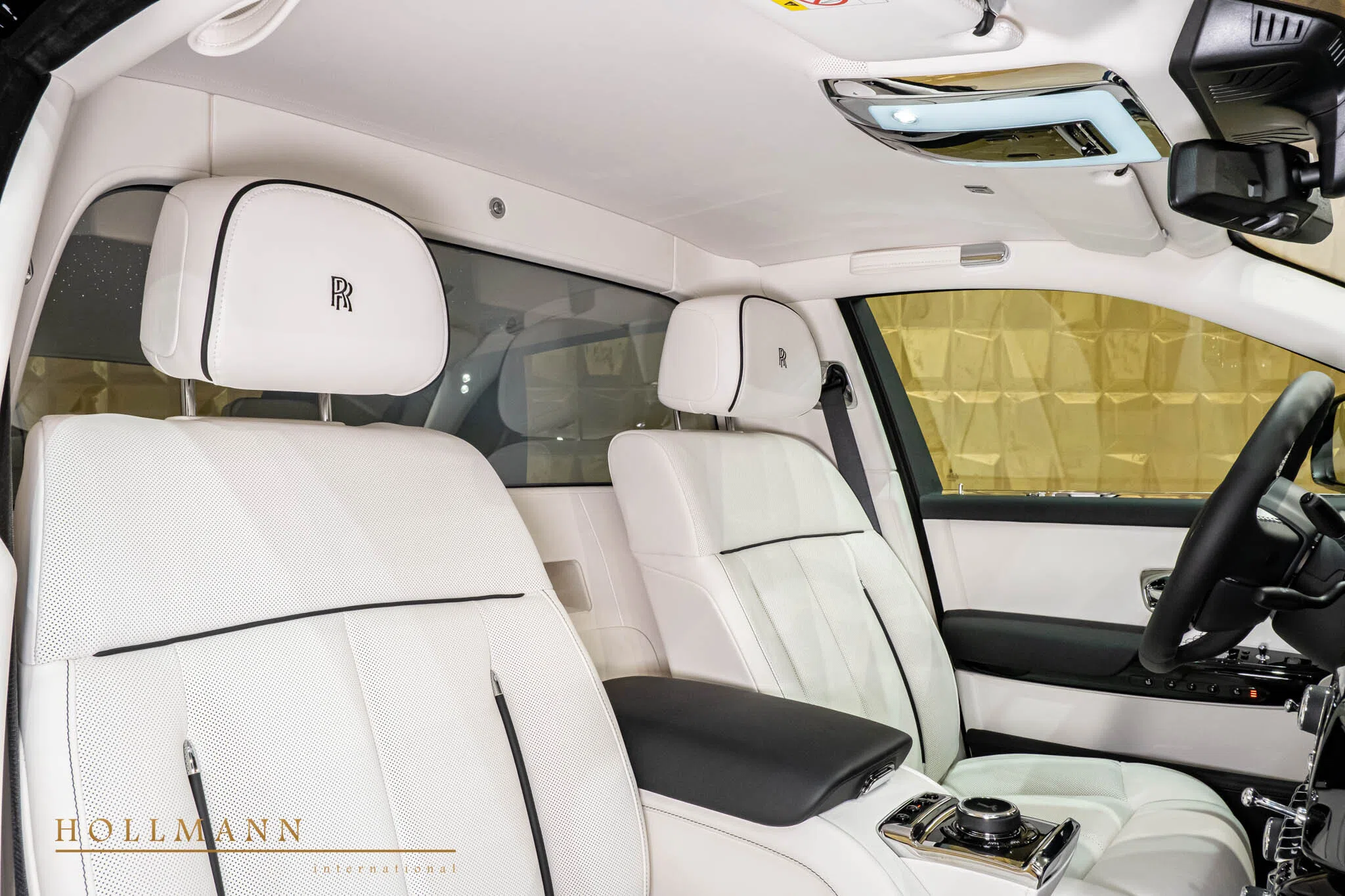 2024 Rolls-Royce Phantom EWB interior, seats, Grace White