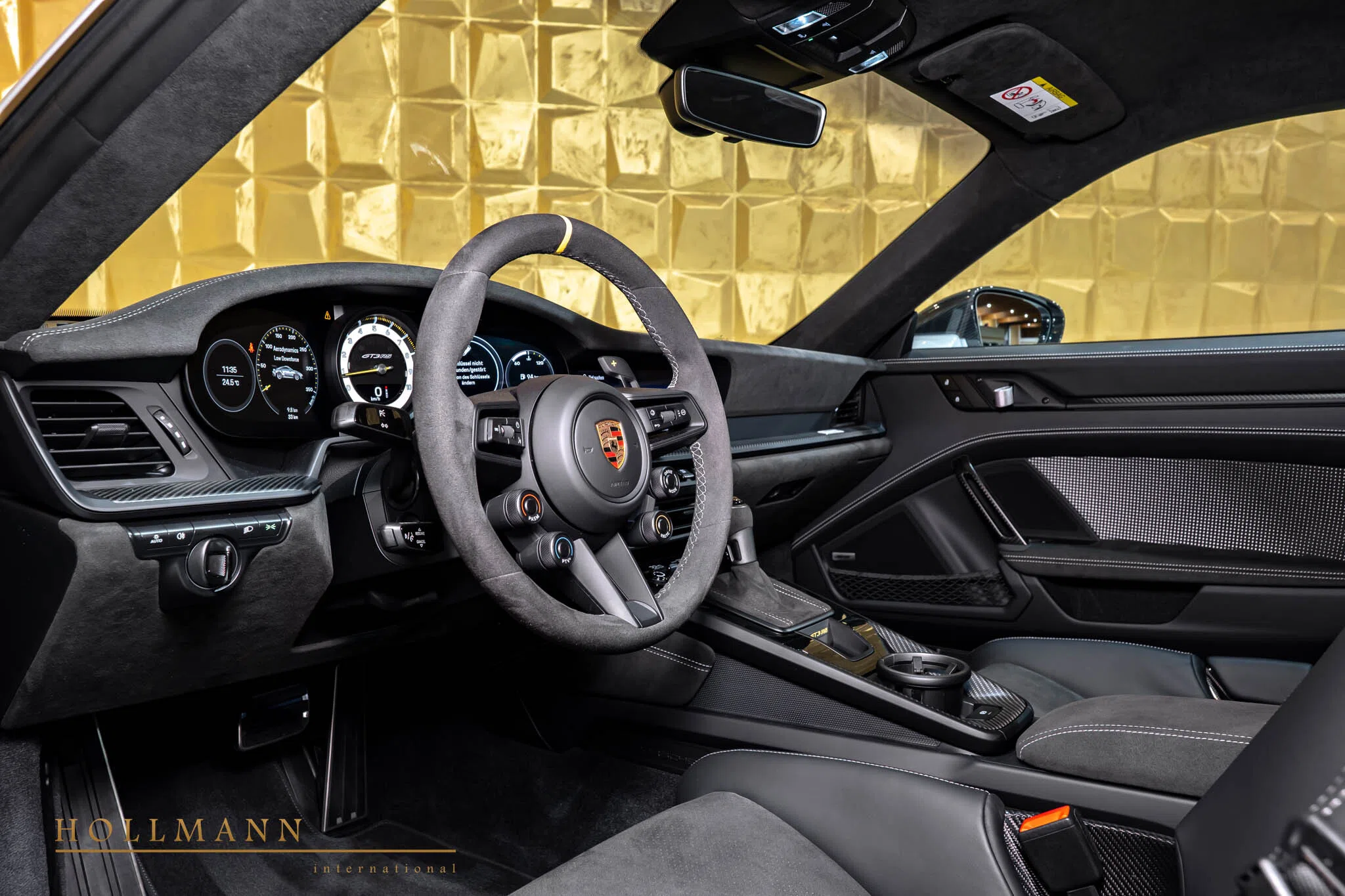 2024 Porsche 911 GT3 RS interior, dashboard, Black