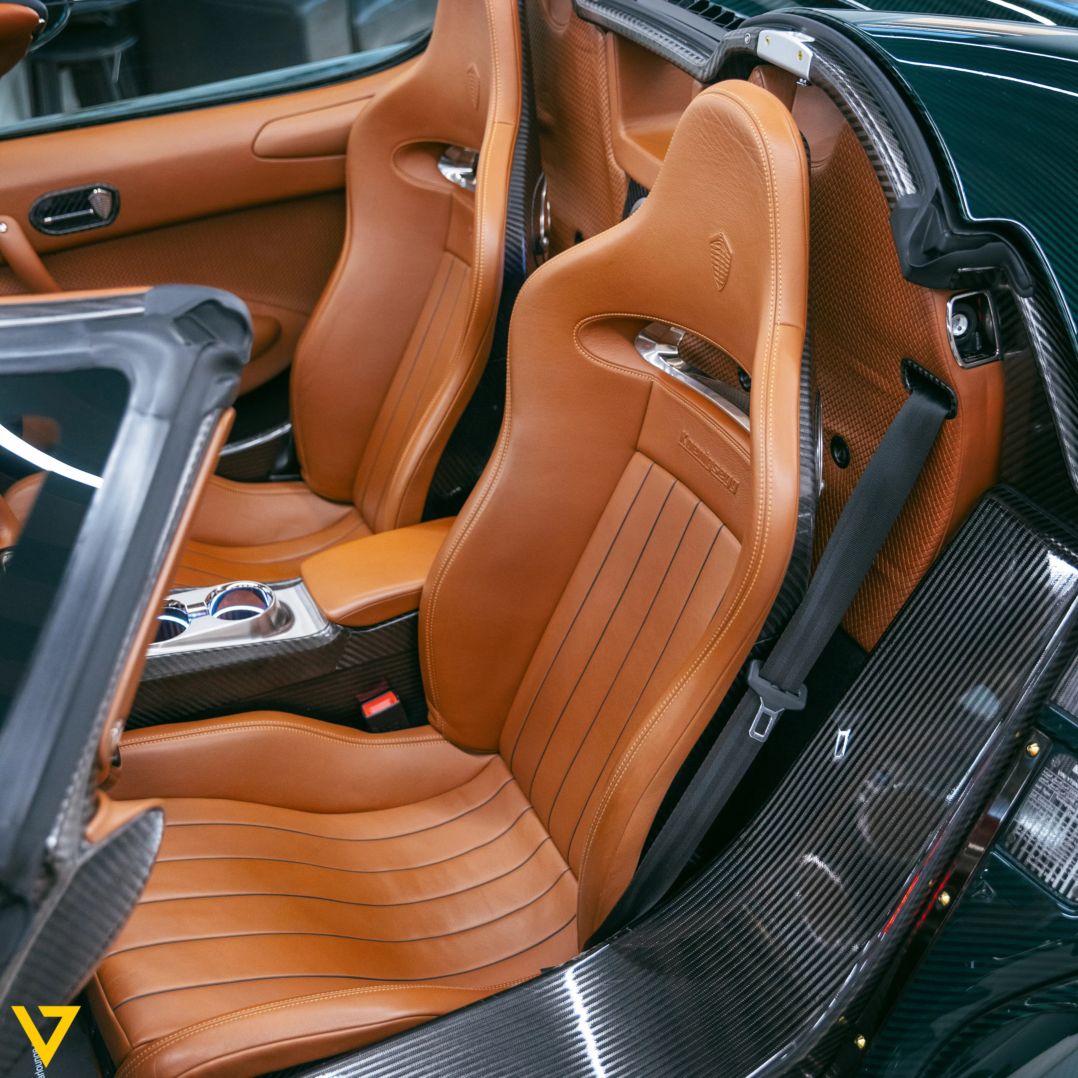 2019 Koenigsegg Regera interior, seats