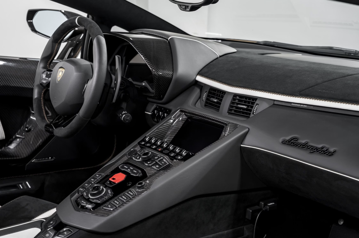 2020 Lamborghini Aventador SVJ Roadster, 19/20