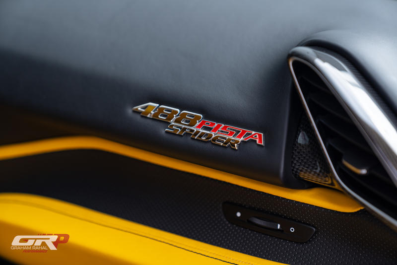2020 Ferrari 488 Pista Spider, 17/20