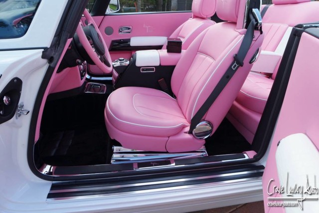 Pink is the Colour Chosen for This Rolls Royce
