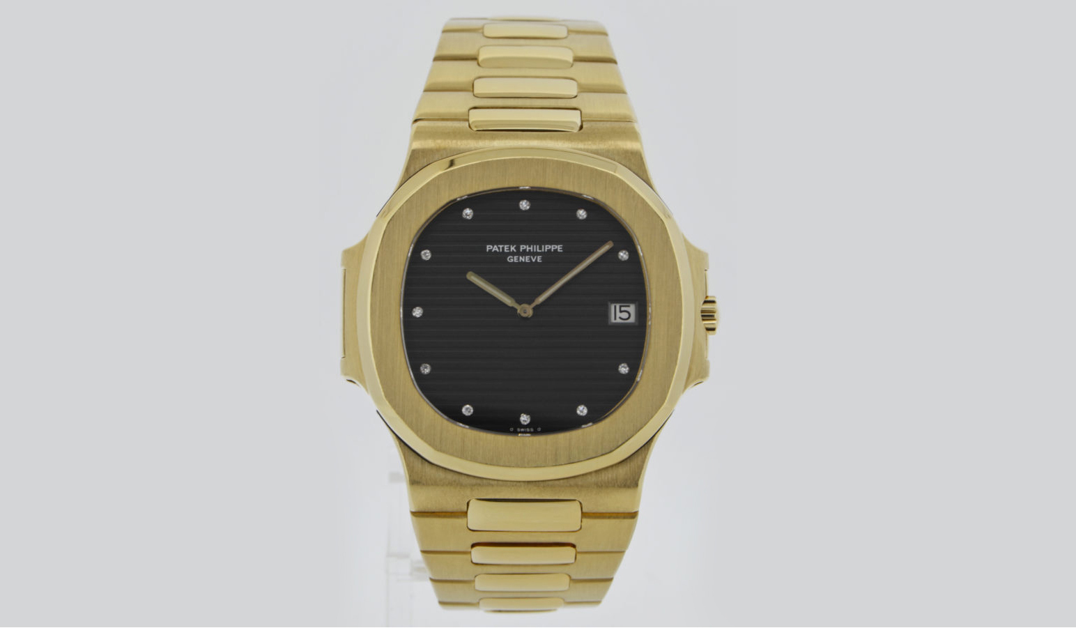 Patek Philippe Nautilus Jumbo 3700/001 en or 18K