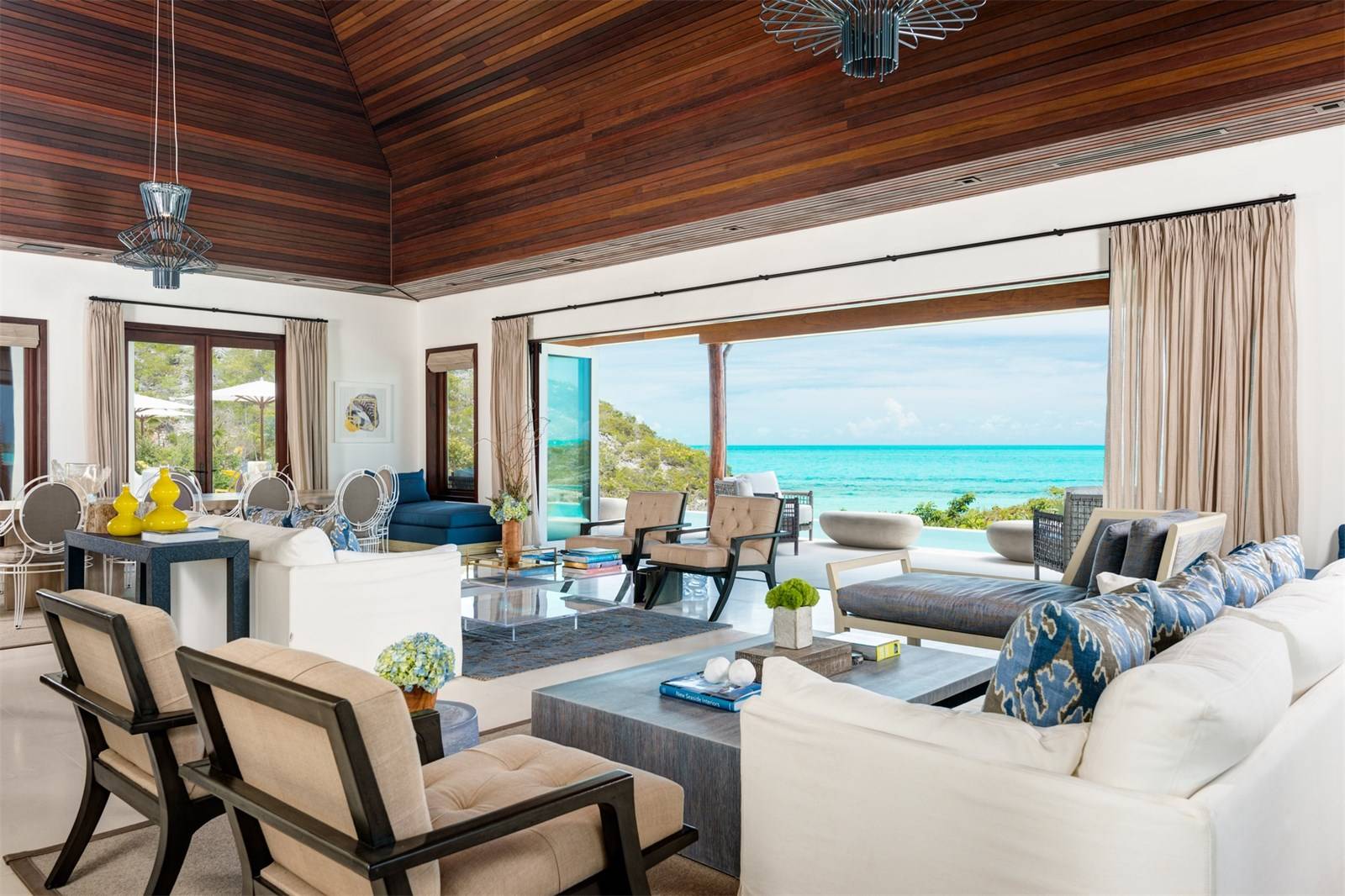 TURTLE TAIL ESTATE Luxury Pulse Real Estate Turks and Caicos Islands For sale on LuxuryPulse.