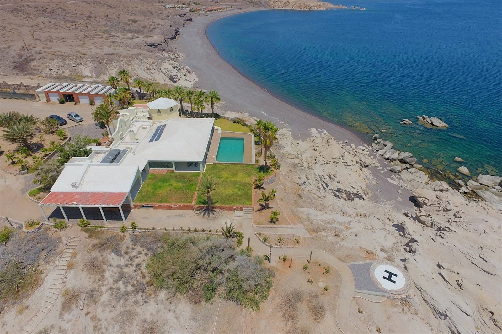 Boulder Cove : Retraite Luxe en Bord de Mer à Baja