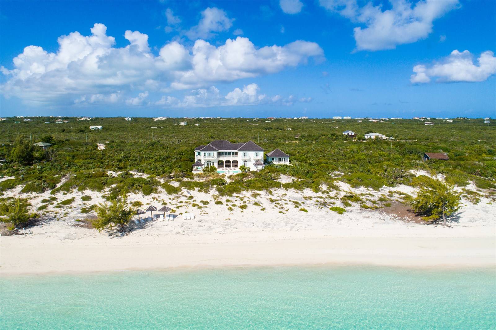 Long Bay House : Villa de luxe en bord de mer