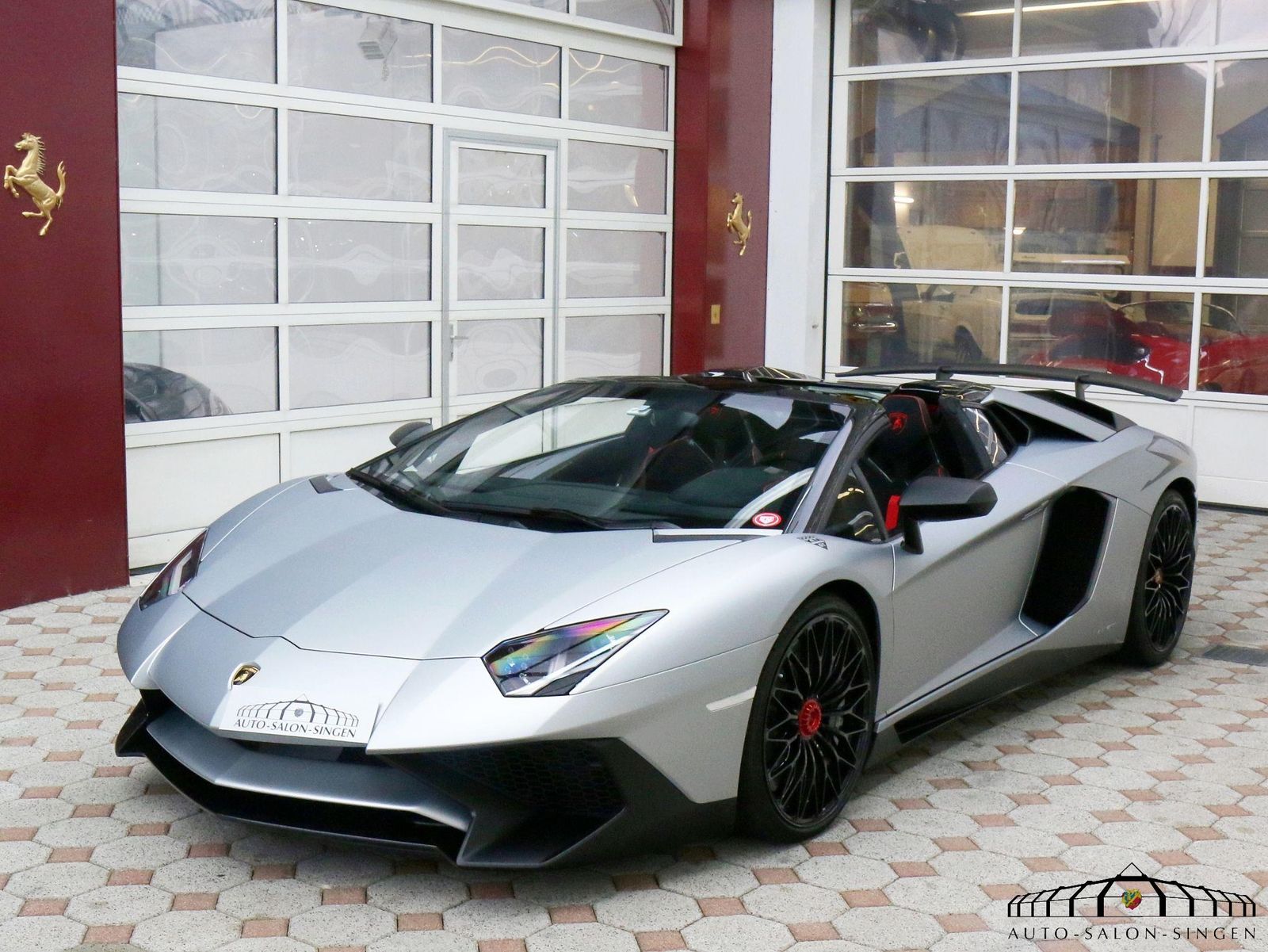 Lamborghini Aventador Roadster березовый