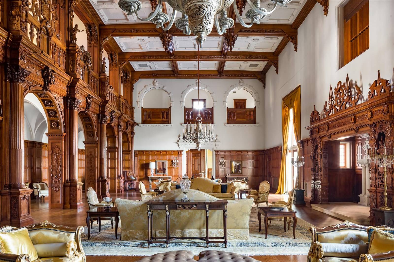 Darlington, New York Metro Mansion Mahwah, New Jersey Luxury Pulse