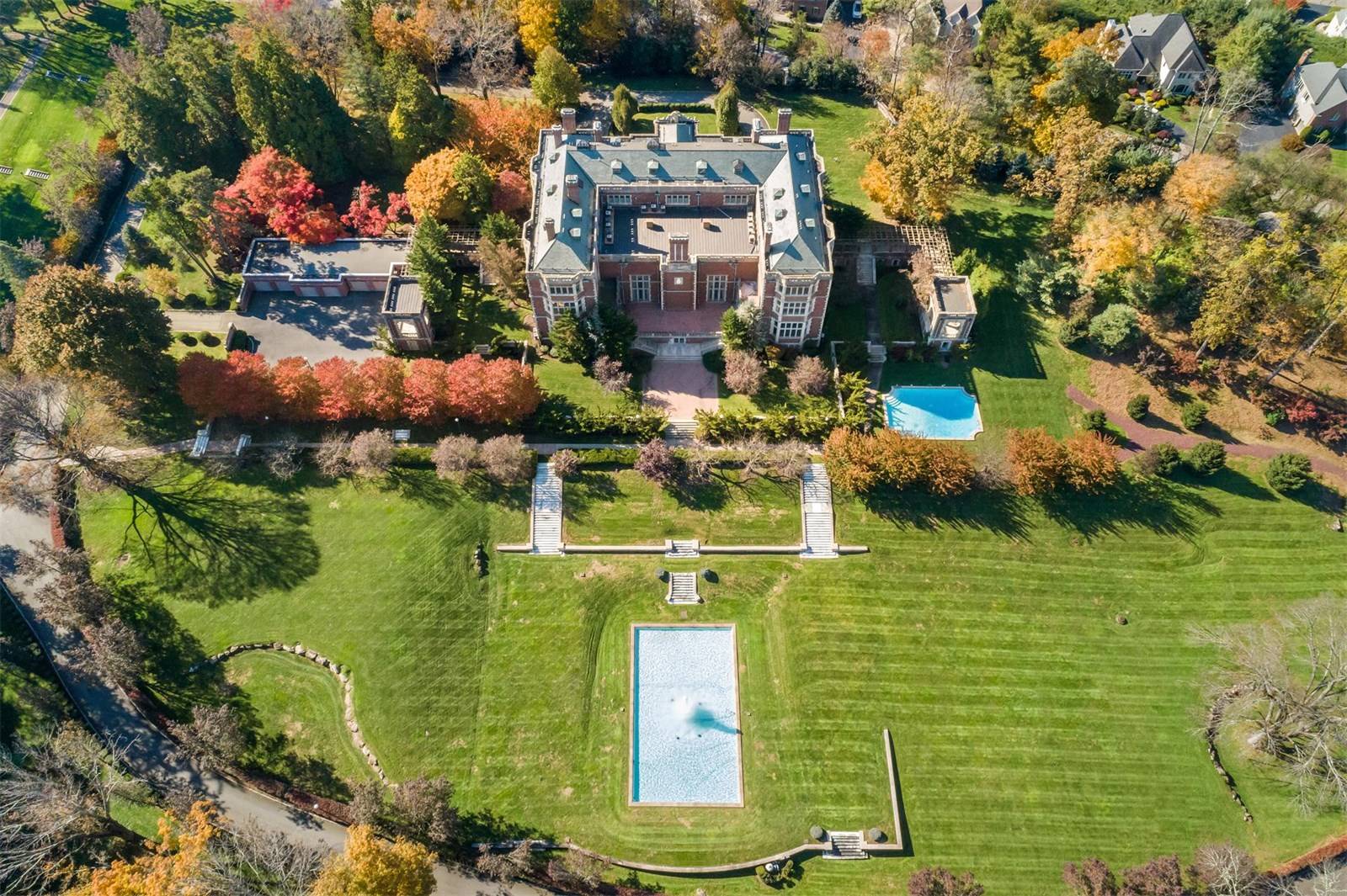 Darlington, New York Metro Mansion Mahwah, New Jersey Luxury Pulse