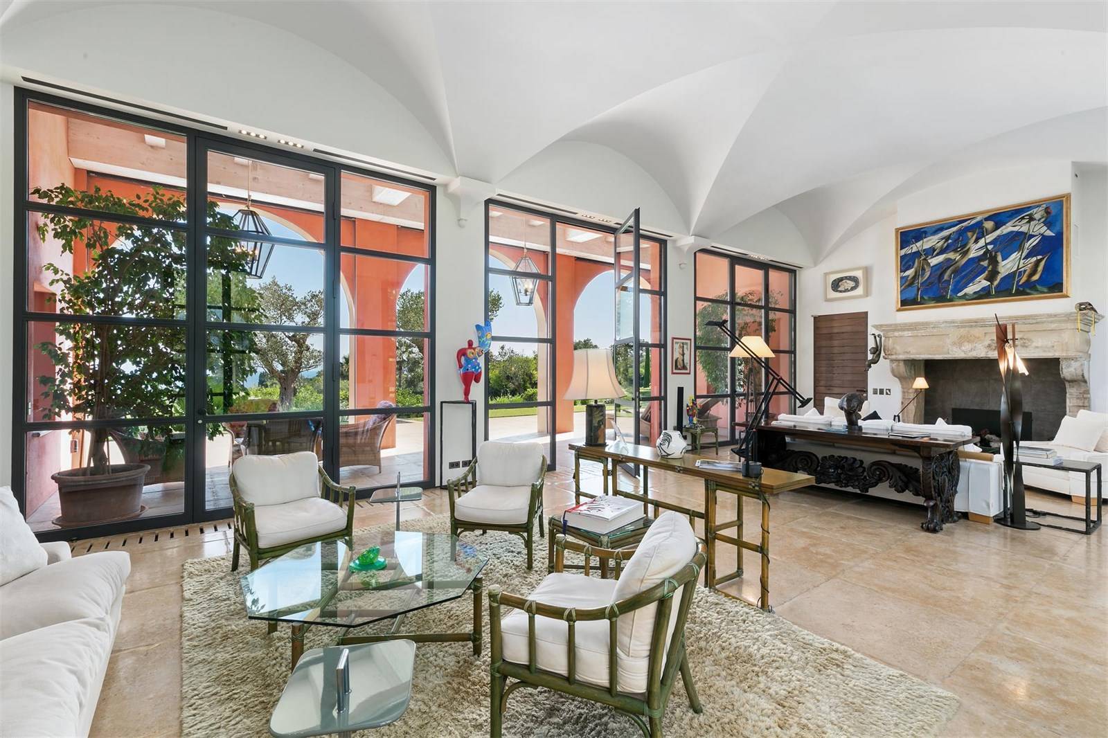 Cap d'Antibes Luxury Villa with Sea Views Luxury Pulse Real Estate For sale on LuxuryPulse.