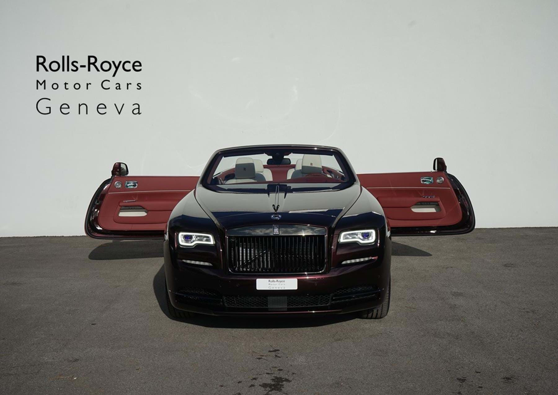 RollsRoyce  RollsRoyce Motor Cars Abu Dhabi Motors  Facebook