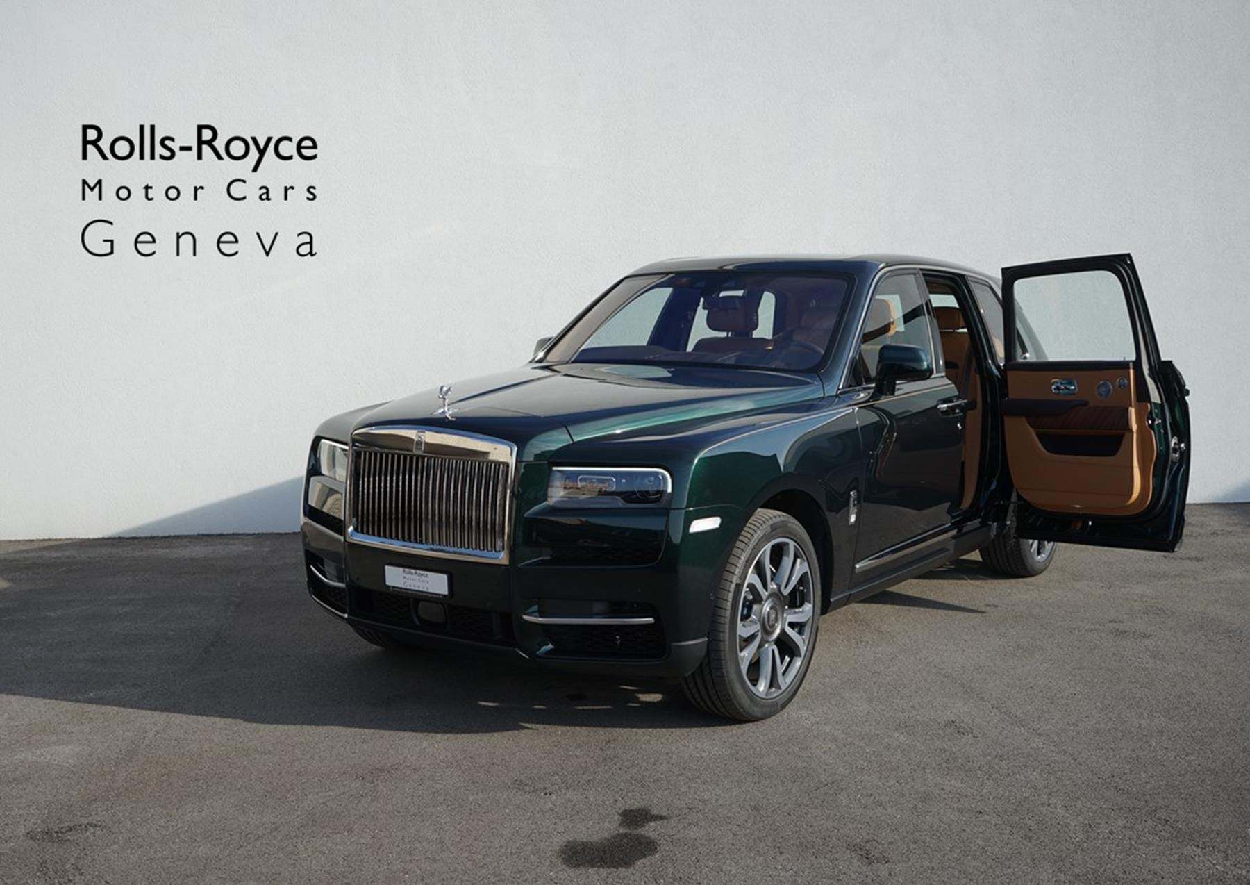 Experience the Newly Released RollsRoyce Cullinan Supercar