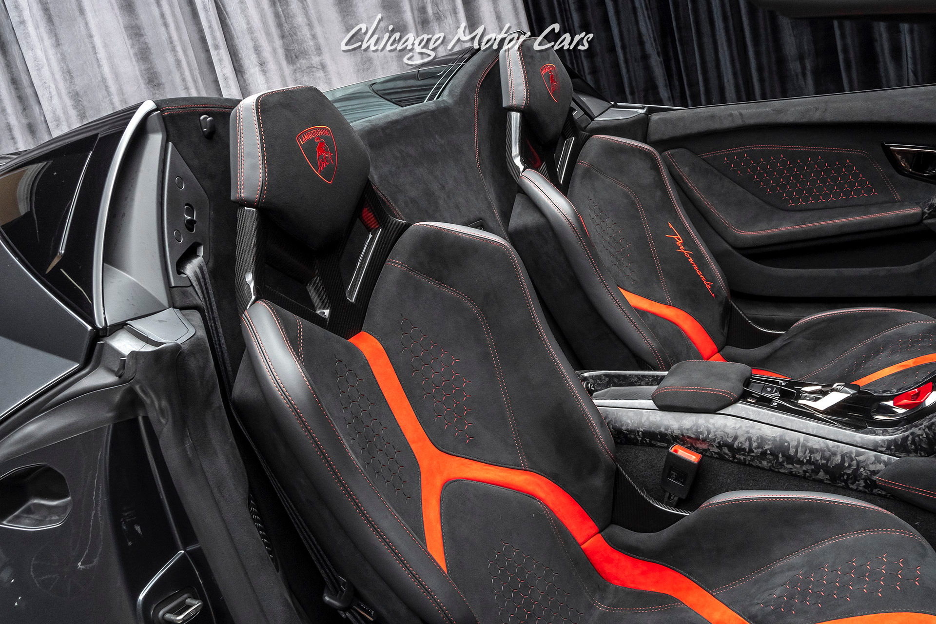 Lamborghini Huracán Performante Spyder RACING-SEATS LIFT CA Cabrio /  Roadster, 2018, 15.000 km, € 399.990,- - willhaben