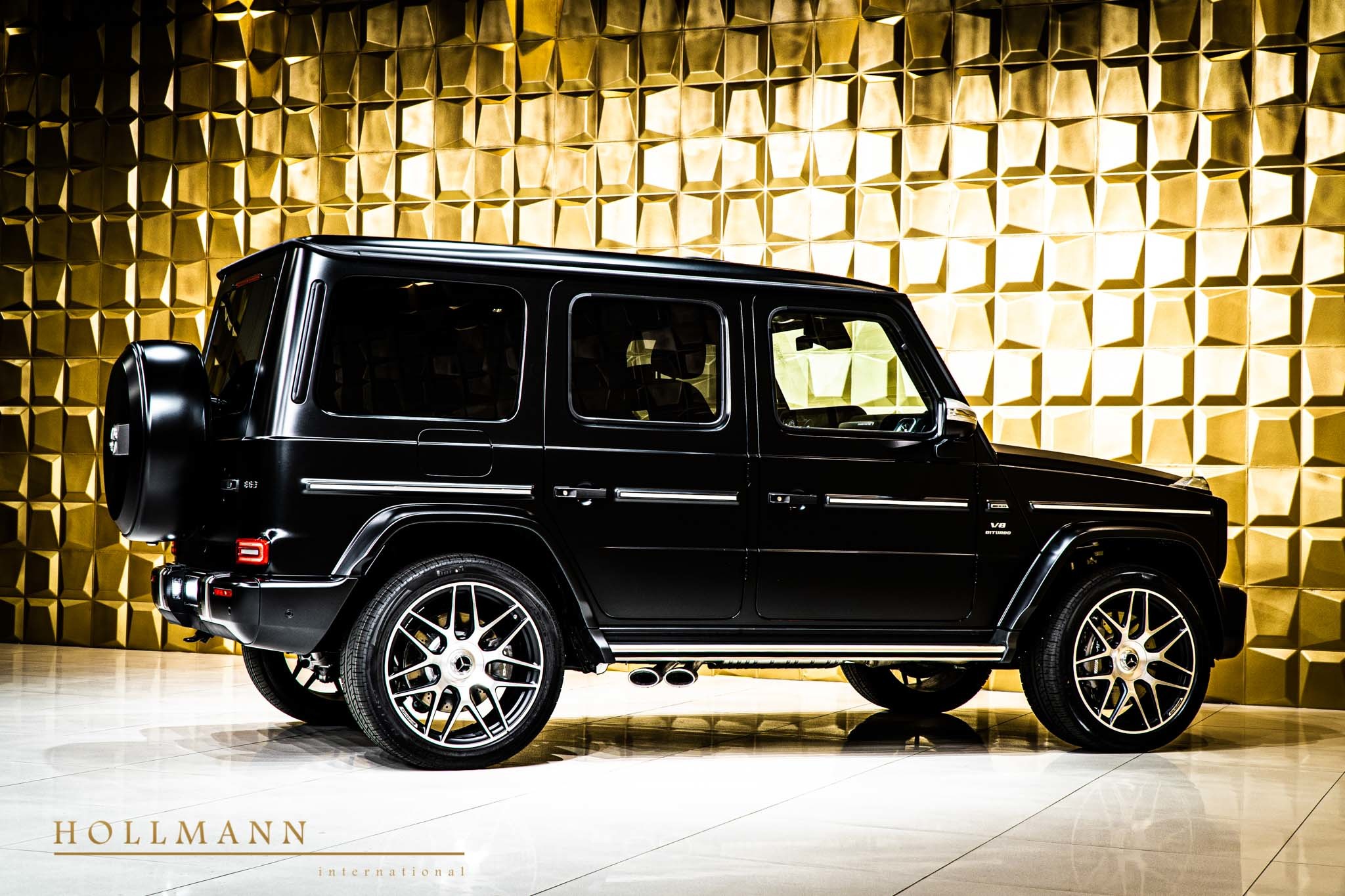 Mercedes-Benz G 63 AMG STRONGER THAN TIME - Hollmann