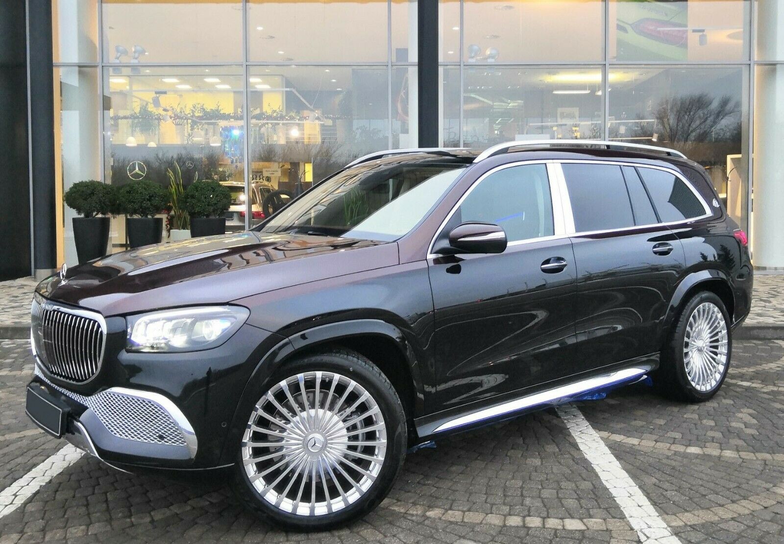 Mercedes-Maybach GLS 600 4MATIC 