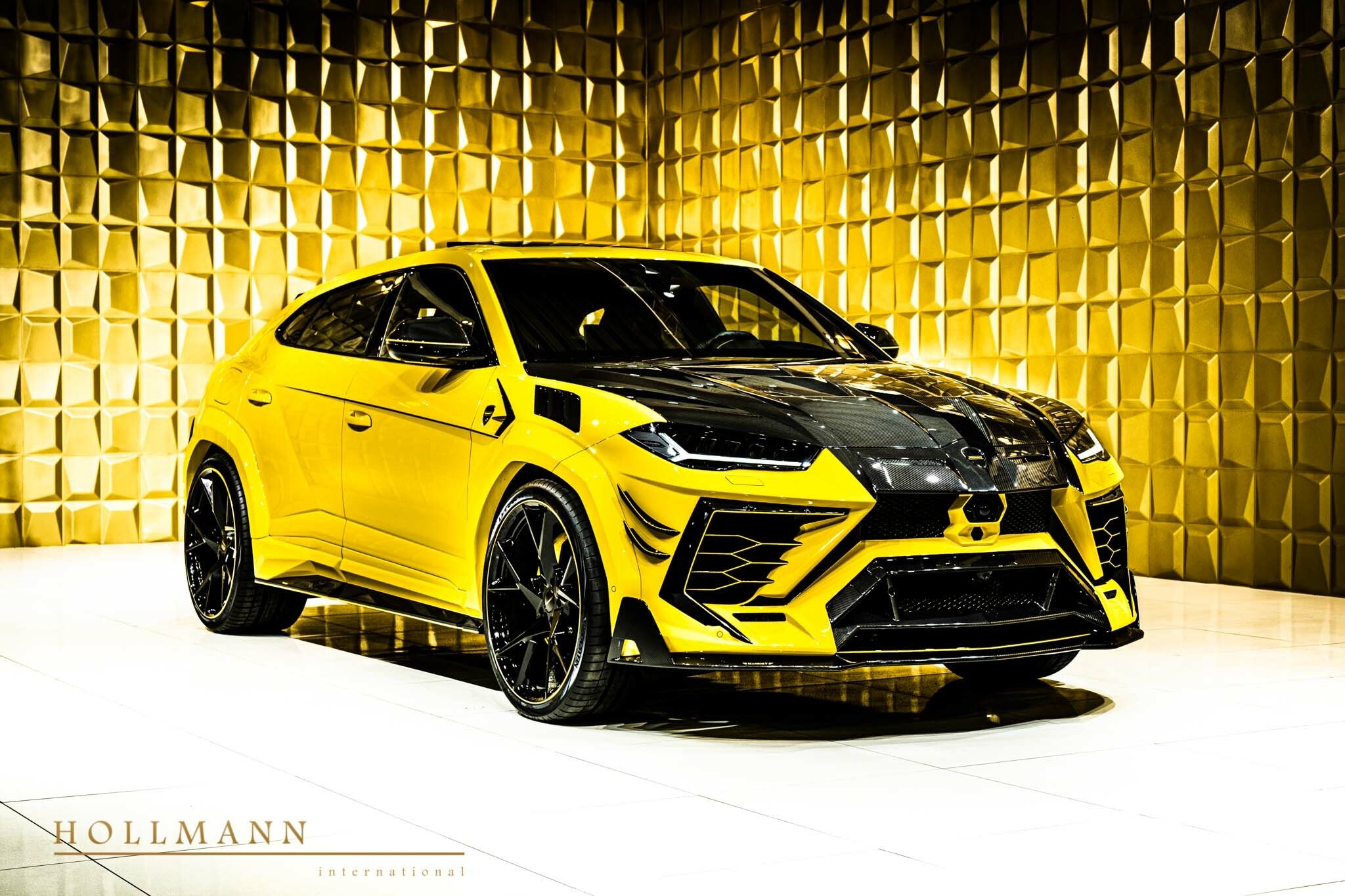 Lamborghini Urus by Mansory