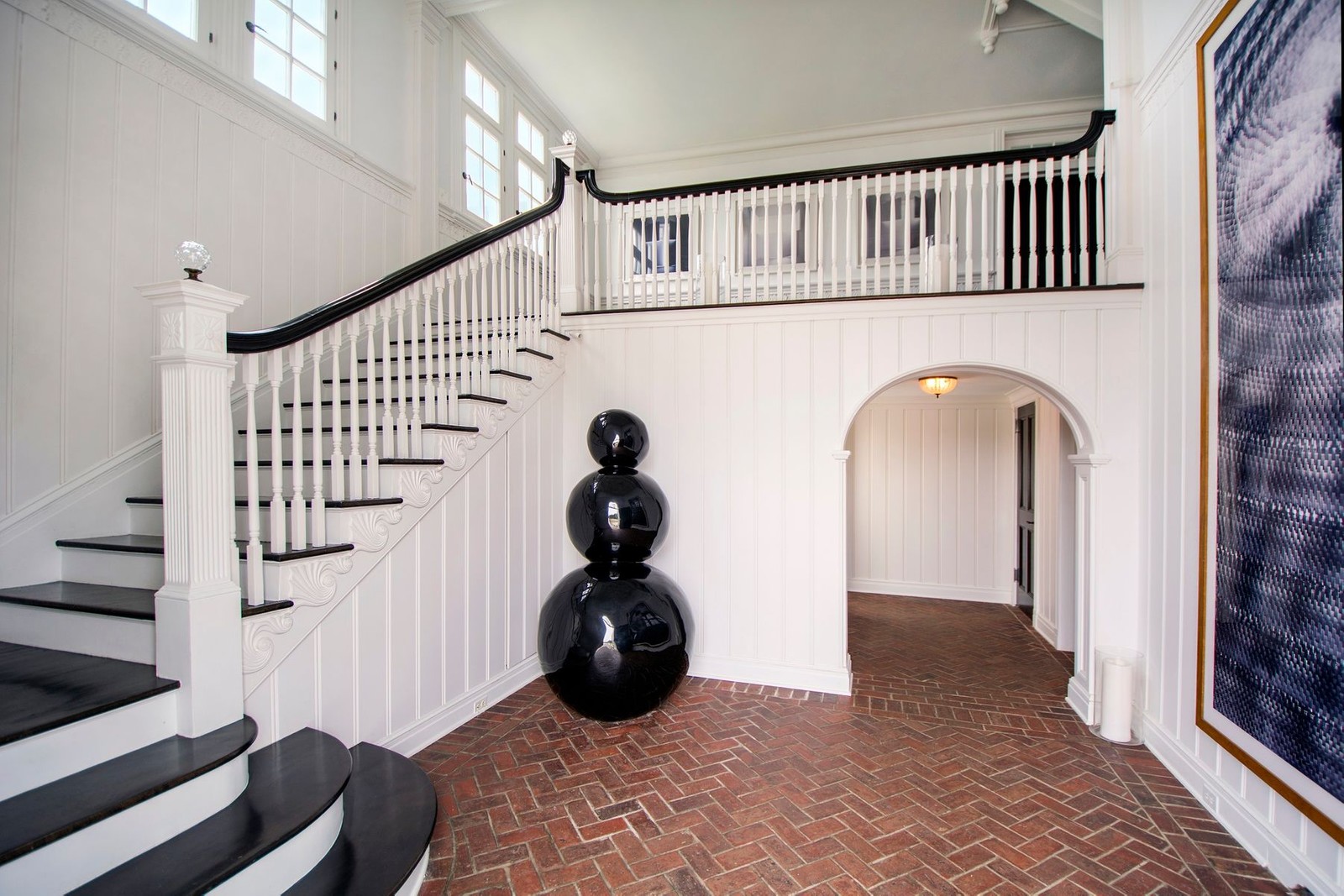 366 & 376 Gin Lane, 366 Southampton Sotheby's International Realty