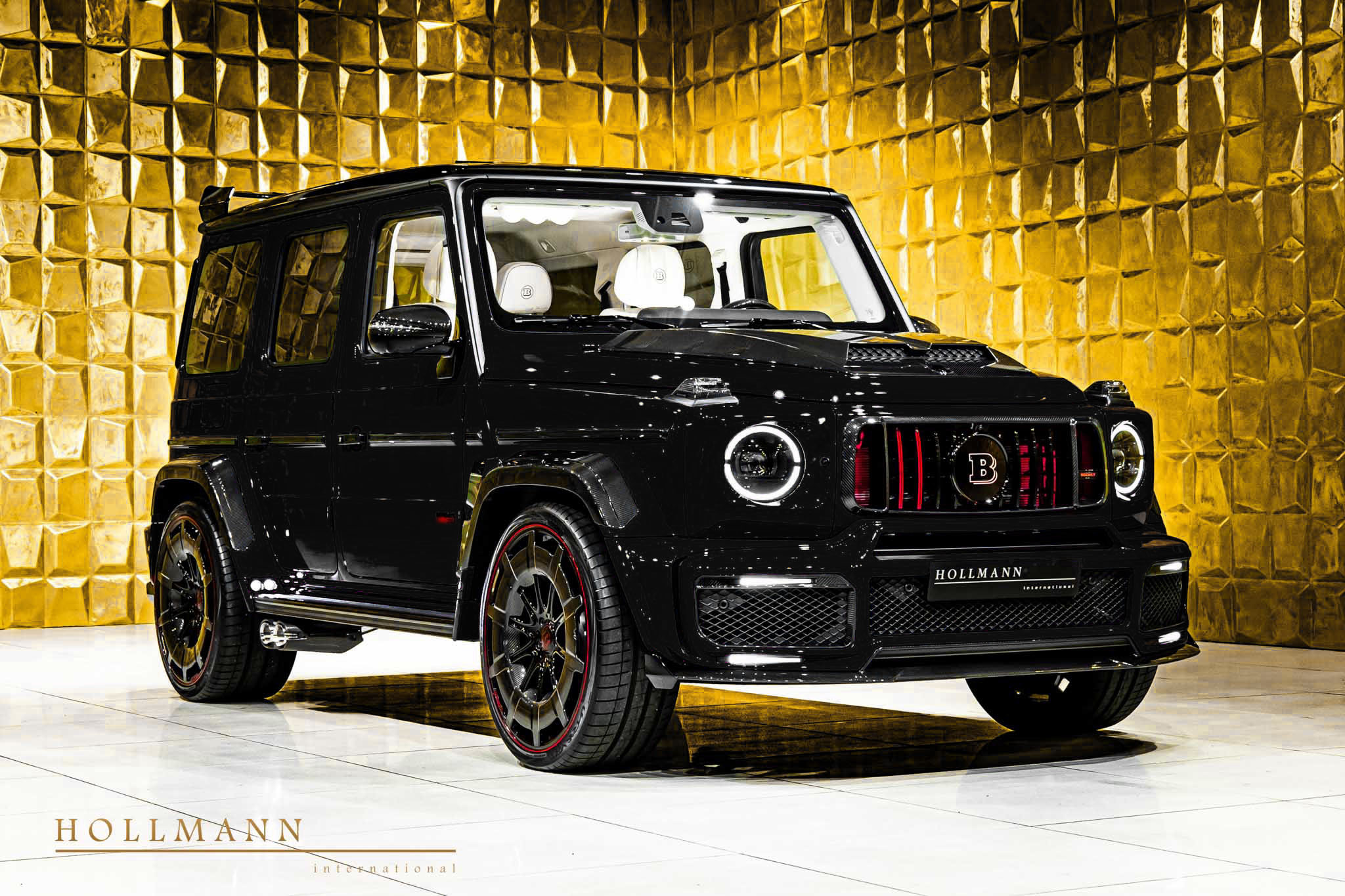 ブラバス Brabus900 RocketEdition メルセデス・ベンツ マニアック過ぎ！900馬力のベンツ「ブラバス・ロケット900」の