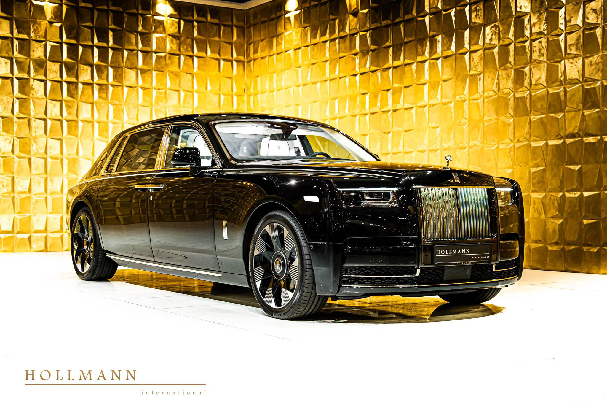 Rolls-Royce Phantom EWB - Hollmann International - Germany - For